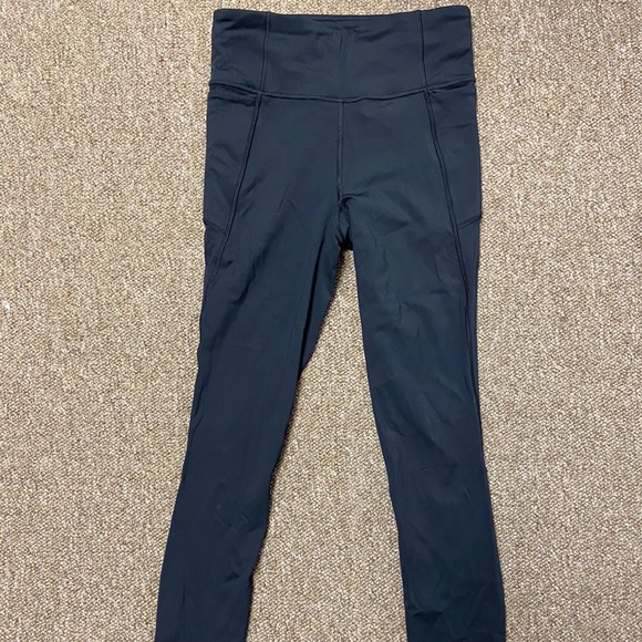 Lululemon Final Lap Black 23" - Picture 5 of 8